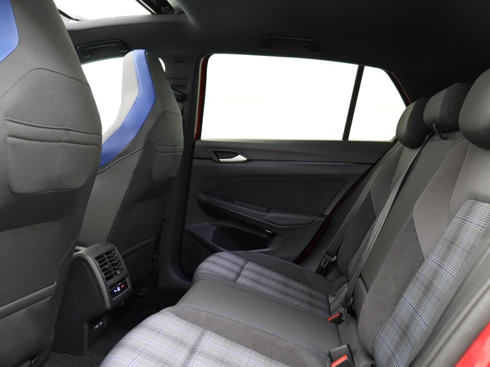 Volkswagen Golf 1.5 eHybrid 272 PK GTE