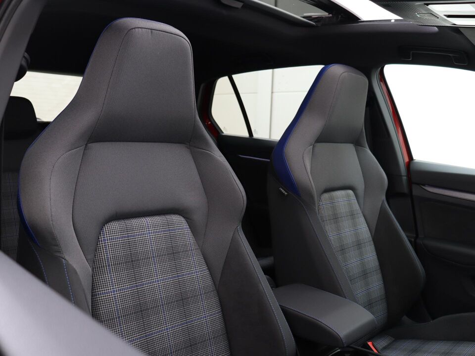 Volkswagen Golf 1.5 eHybrid 272 PK GTE