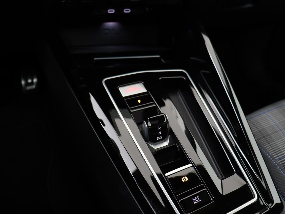 Volkswagen Golf 1.5 eHybrid 272 PK GTE