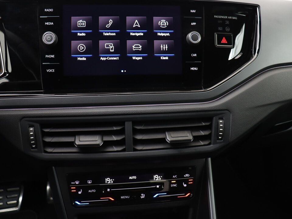 Volkswagen Taigo 1.0 TSI DSG R-Line