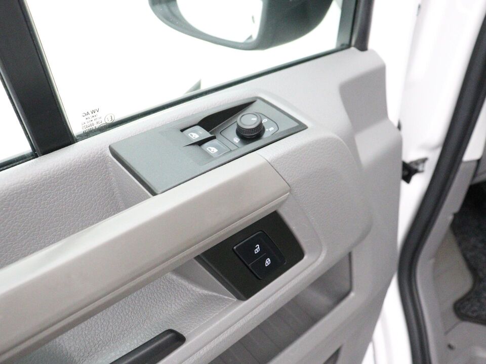 VW-Bedrijfswagens Crafter 35 2.0 TDI 140 PK L3H3 Highline