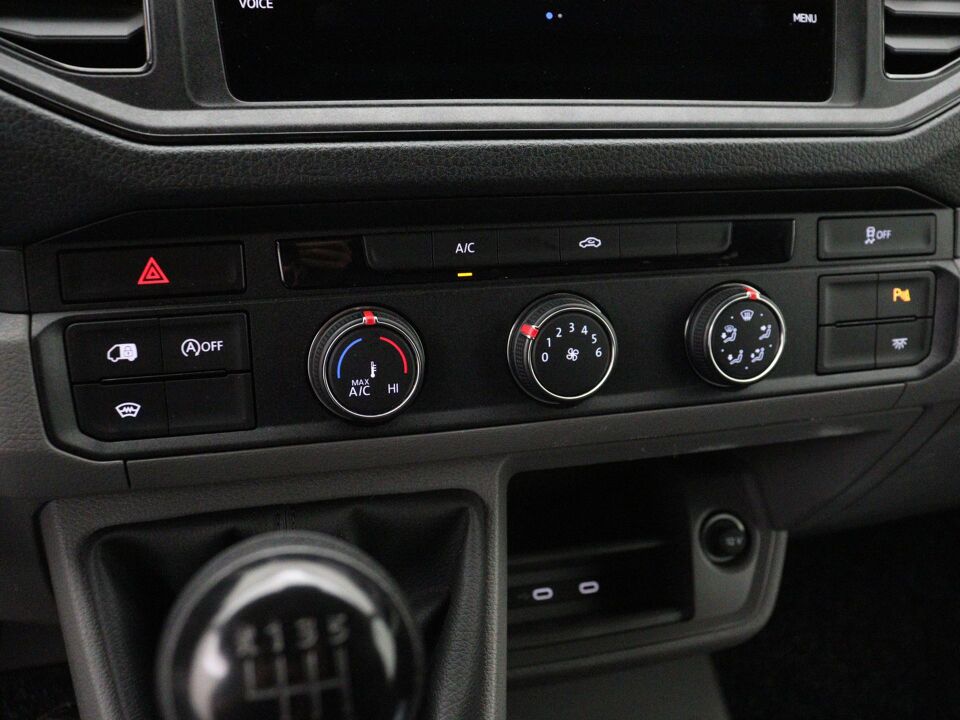 VW-Bedrijfswagens Crafter 35 2.0 TDI 140 PK L3H3 Highline