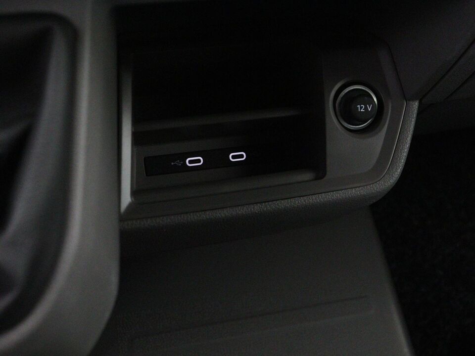 VW-Bedrijfswagens Crafter 35 2.0 TDI 140 PK L3H3 Highline