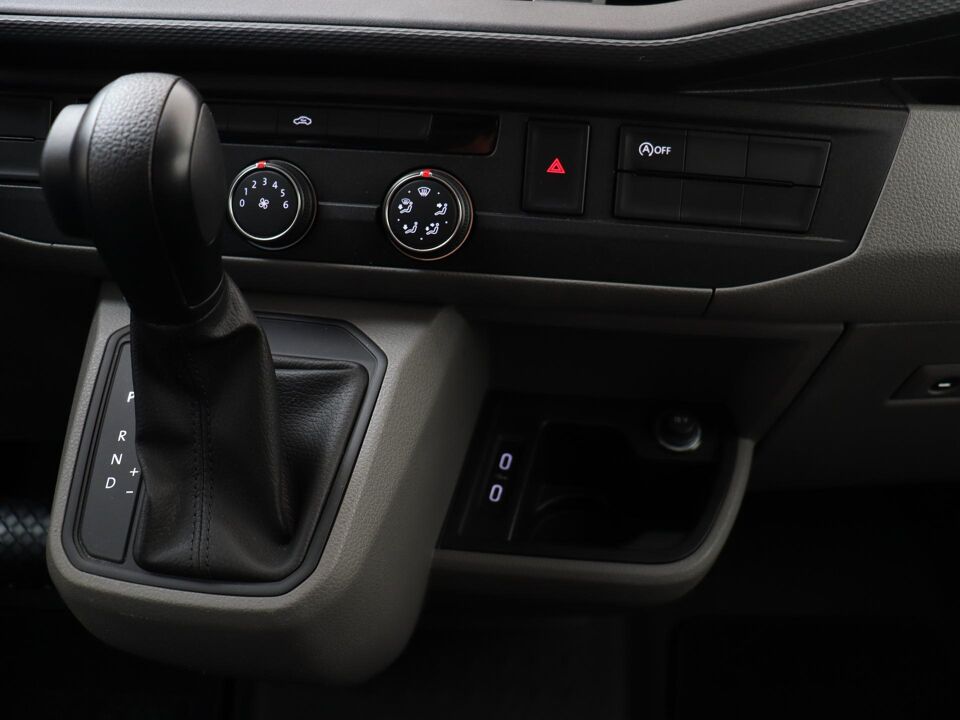 VW-Bedrijfswagens Transporter 2.0 TDI 150 PK DSG L1H1 28 Comfortline