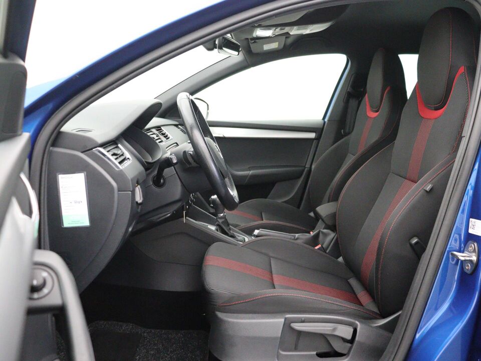 Škoda Octavia Combi 1.5 TSI Sport Business