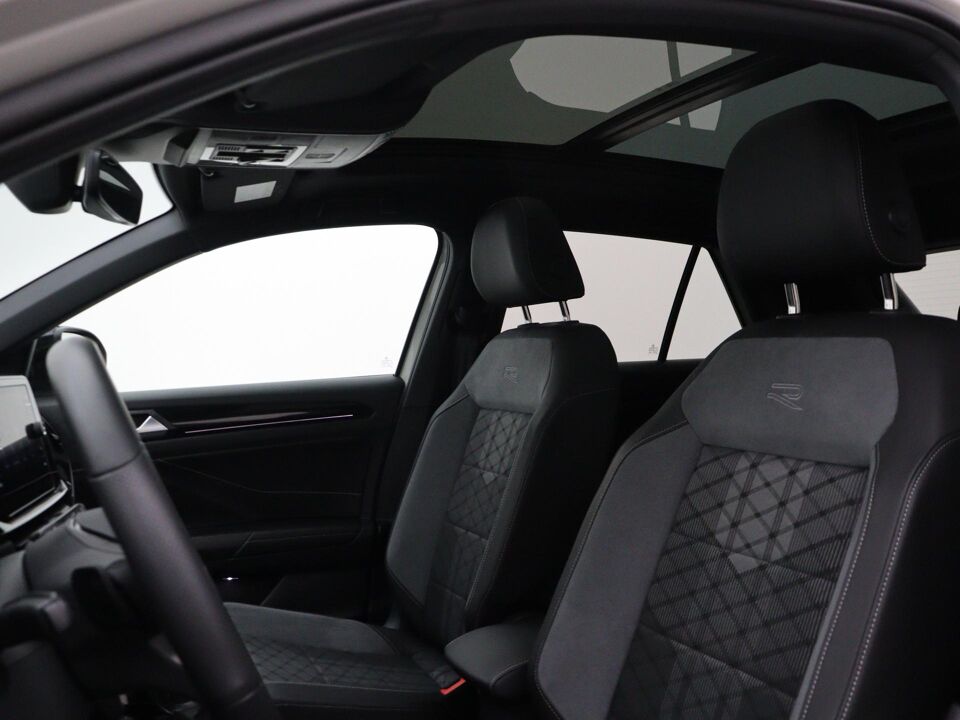 Volkswagen T-Roc 1.5 TSI DSG R-Line