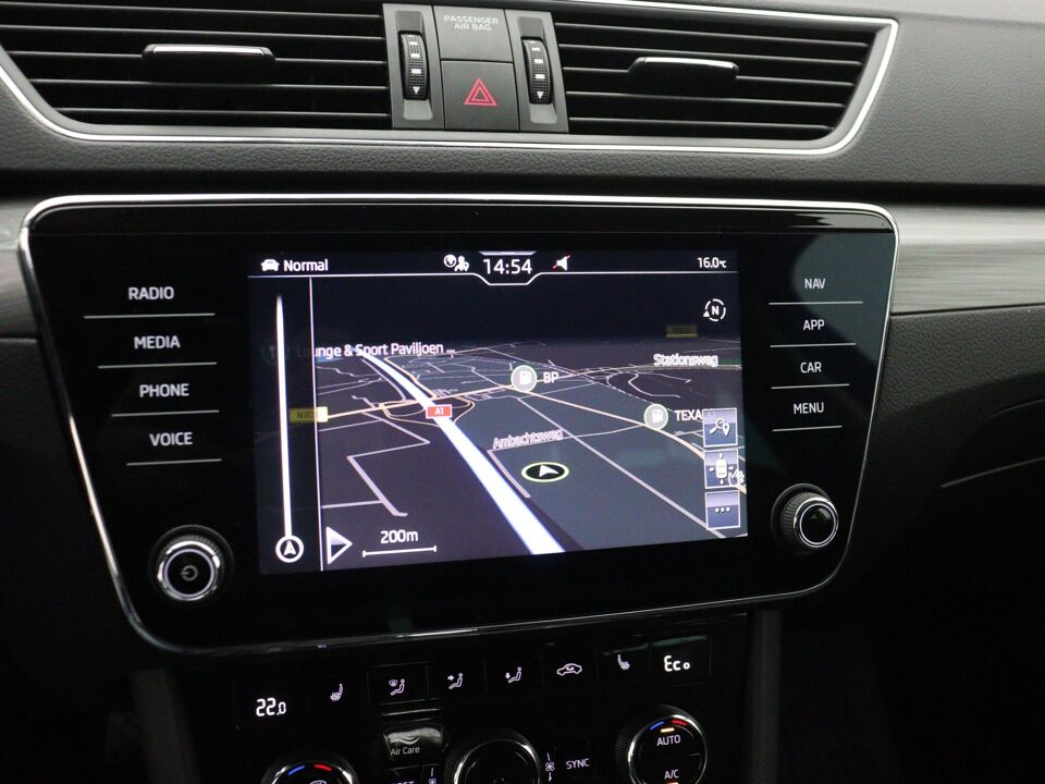 Škoda Superb Combi 1.4 TSI iV Business Edition Plus