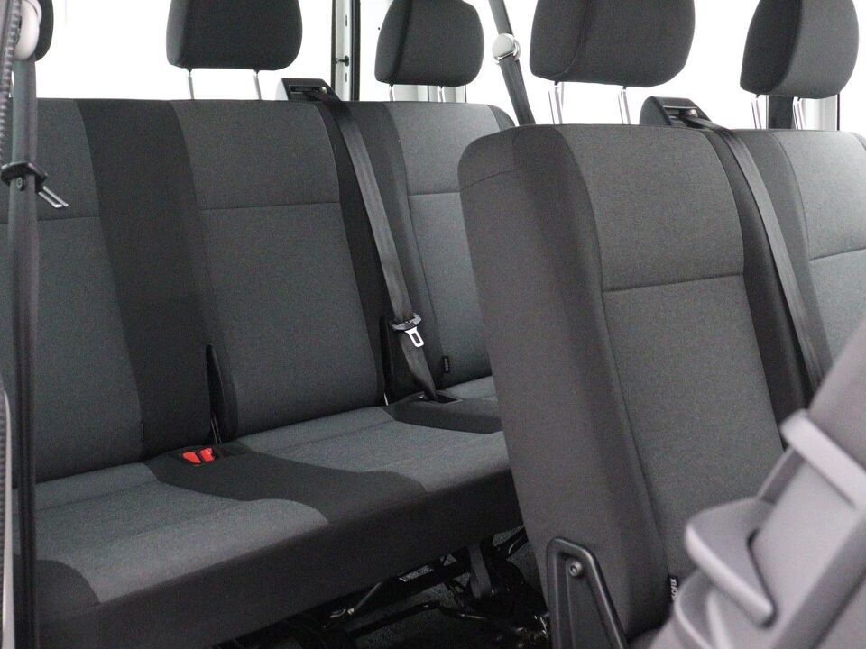 VW-Bedrijfswagens Transporter Kombi 2.0 TDI 102 PK L1H1