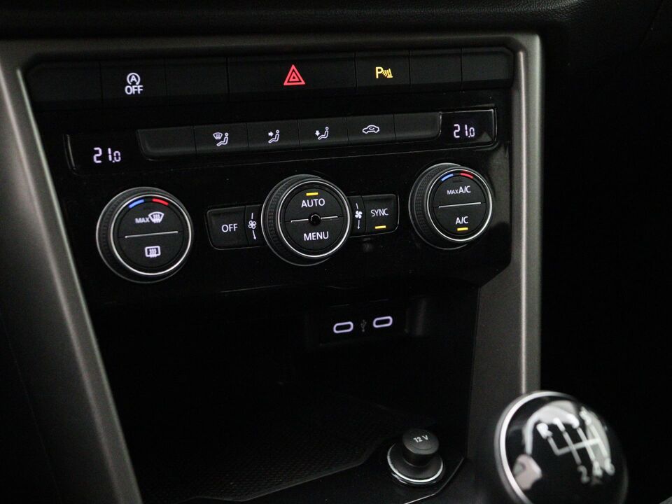 Volkswagen T-Roc 1.0 TSI Style Business