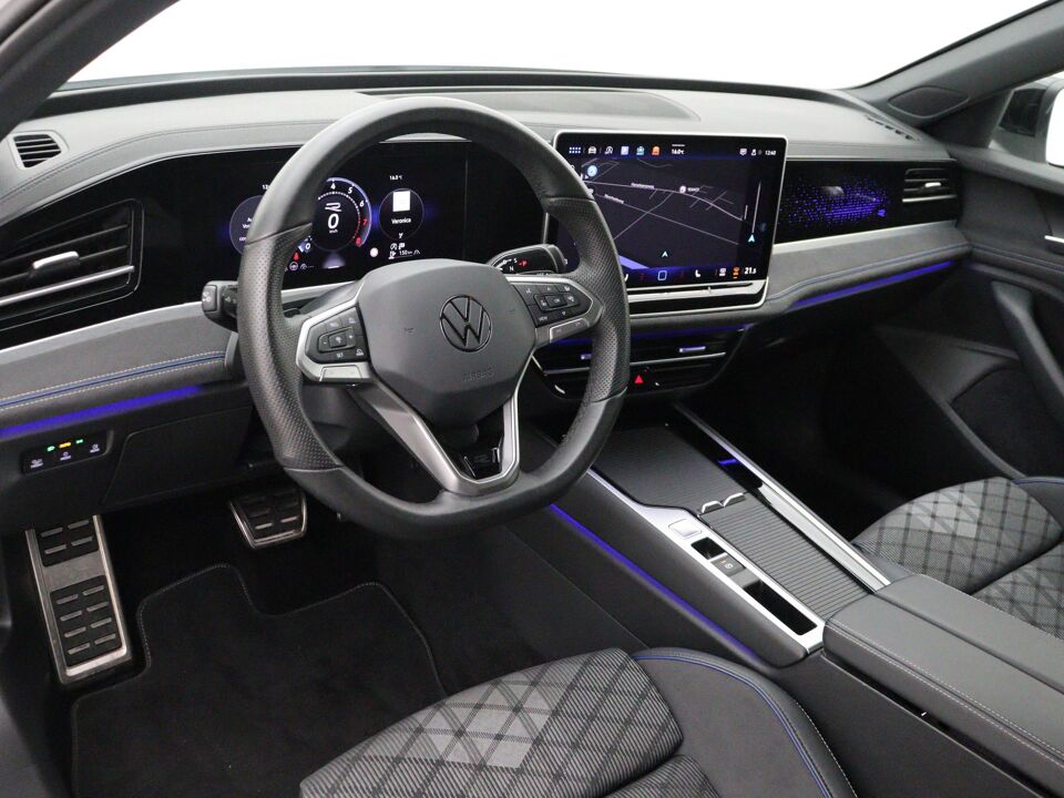 Volkswagen Passat Variant 1.5 eTSI R-Line Edition