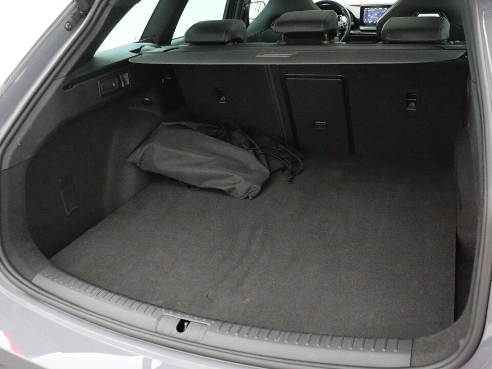 CUPRA Leon Sportstourer 1.4 e-Hybrid VZ Performance