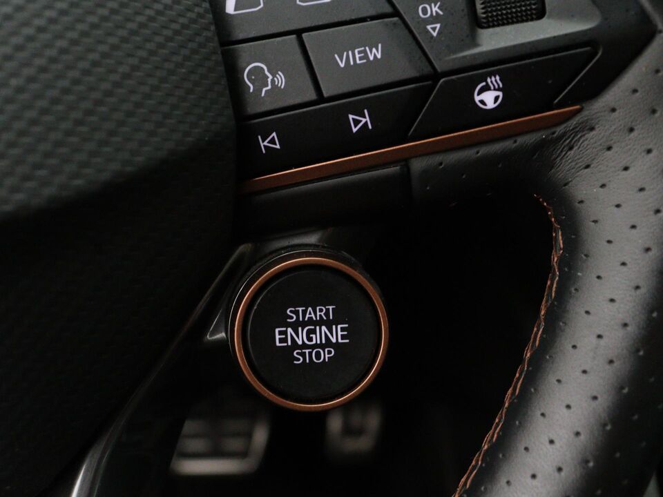 CUPRA Leon Sportstourer 1.4 e-Hybrid VZ Performance