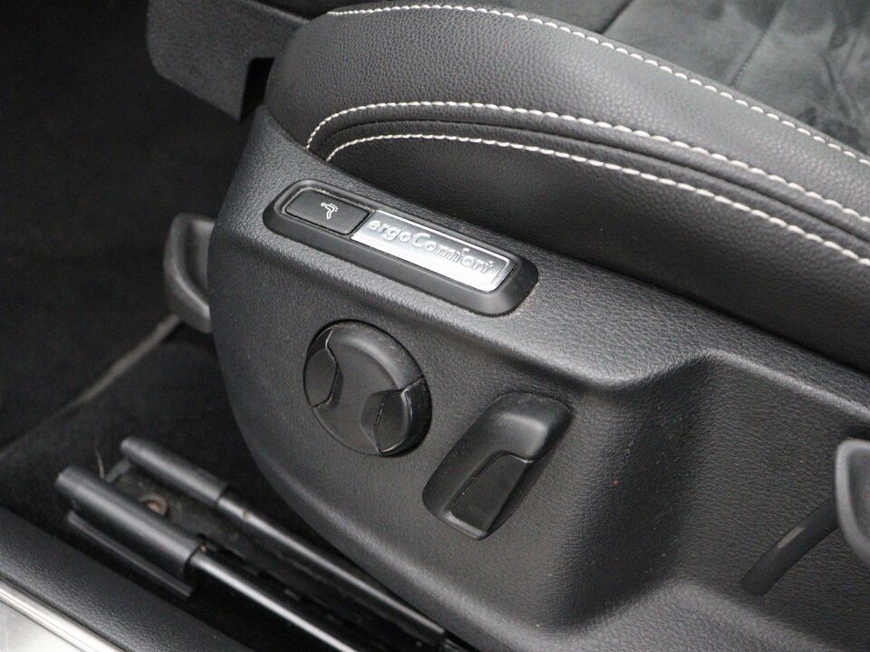 Volkswagen Passat Variant 1.4 TSI PHEV GTE Business