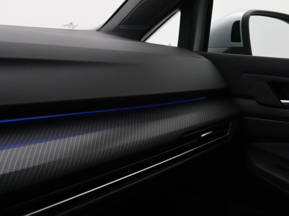 Volkswagen Golf 1.5 eTSI R-Line Business