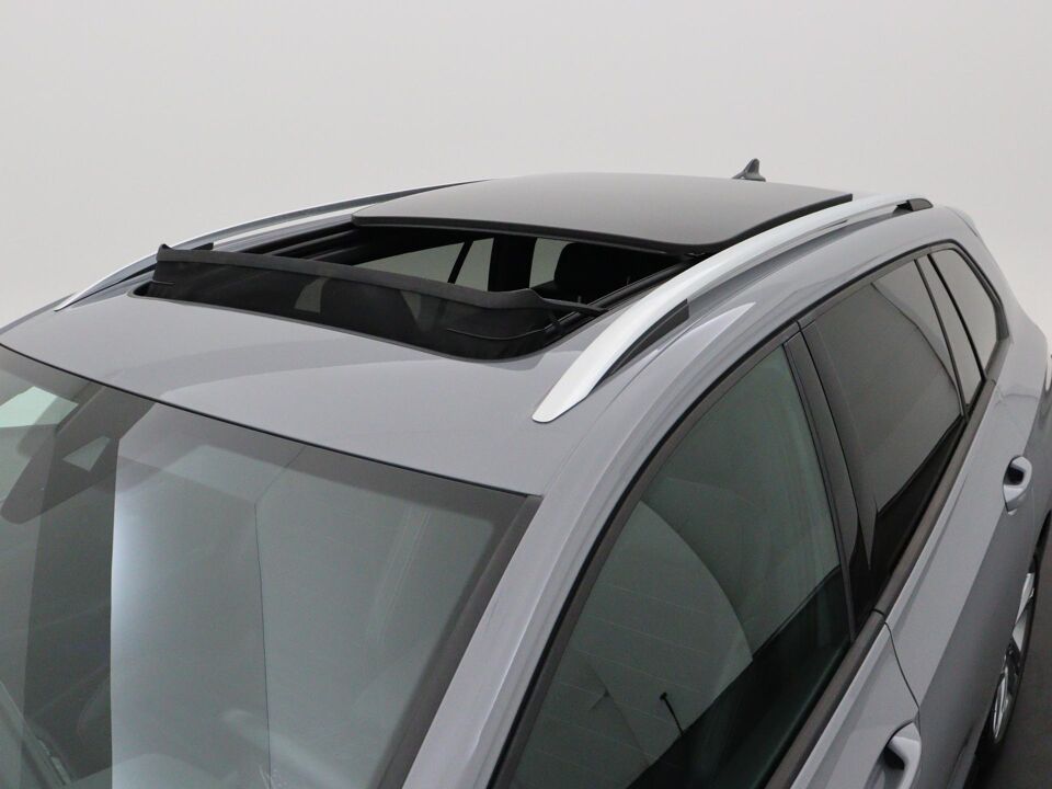 Volkswagen Golf Variant 1.5 eTSI R-Line Business+