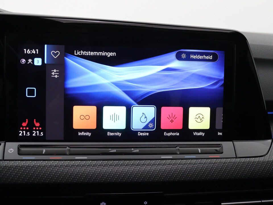 Volkswagen Golf Variant 1.5 eTSI R-Line Business+