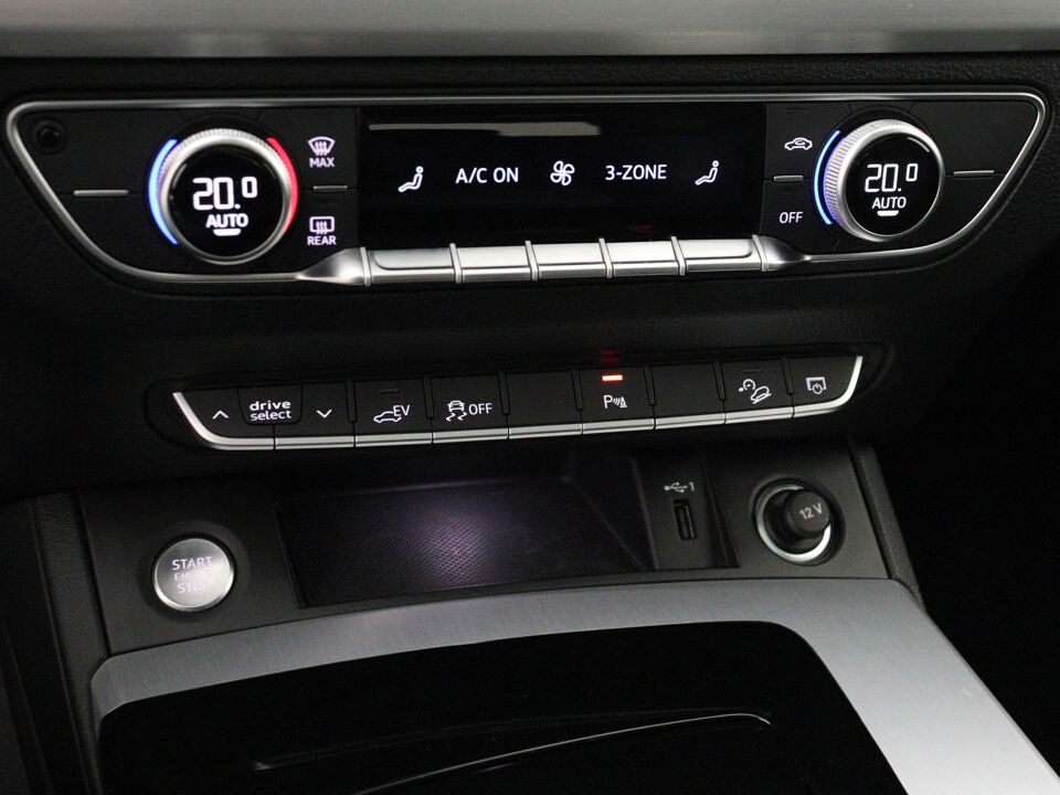 Audi Q5 50 TFSI e S edition