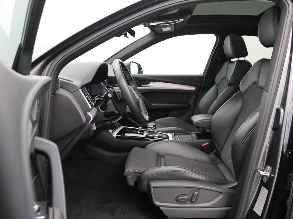 Audi Q5 50 TFSI e 299 PK S edition