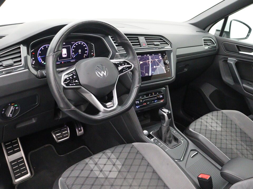 Volkswagen Tiguan 1.5 TSI R-Line Business+