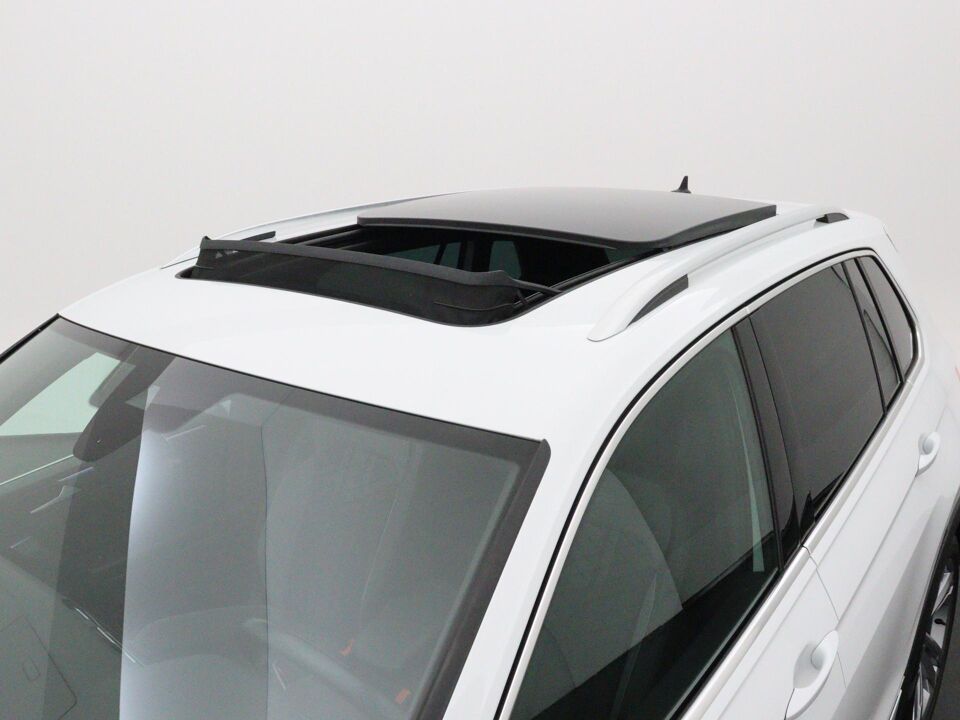 Volkswagen Tiguan 1.5 TSI R-Line Business+