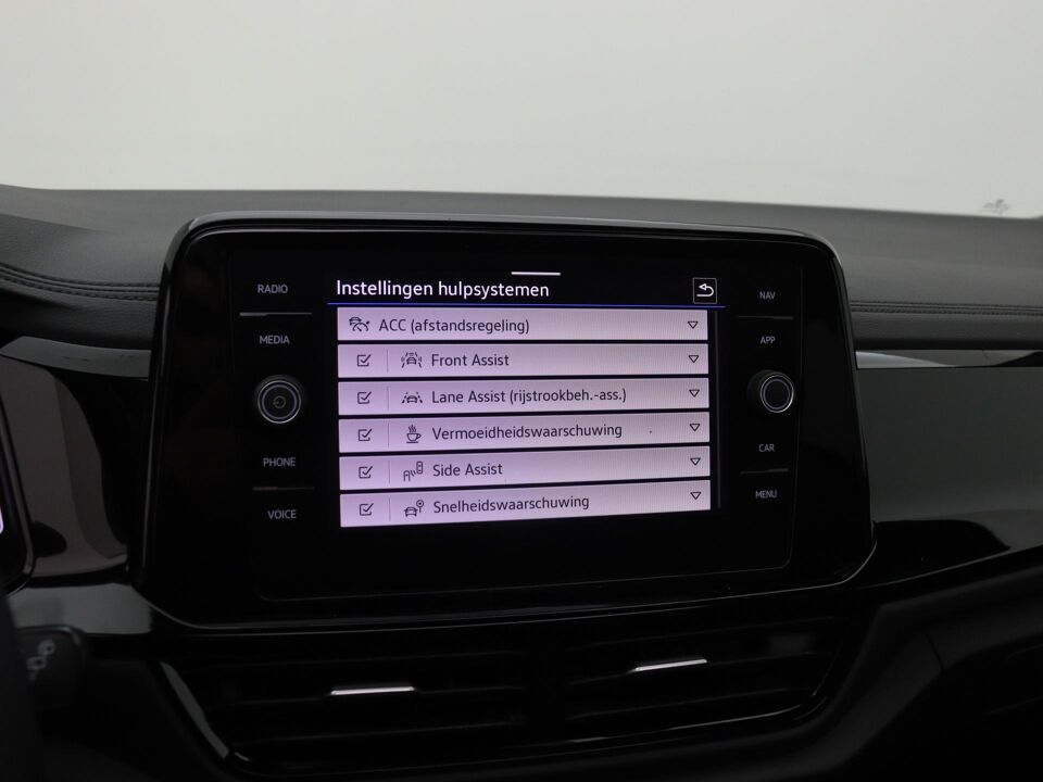 Volkswagen T-Roc 1.5 DSG TSI R-Line