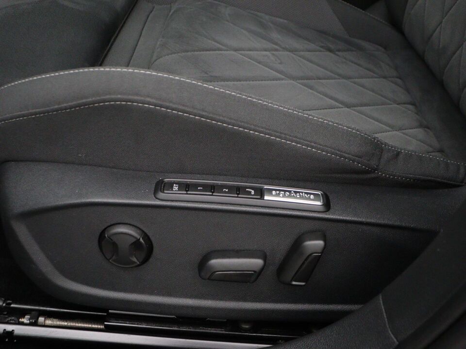 Volkswagen Golf 1.4 eHybrid Style