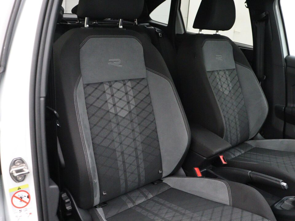 Volkswagen Taigo 1.0 TSI R-Line