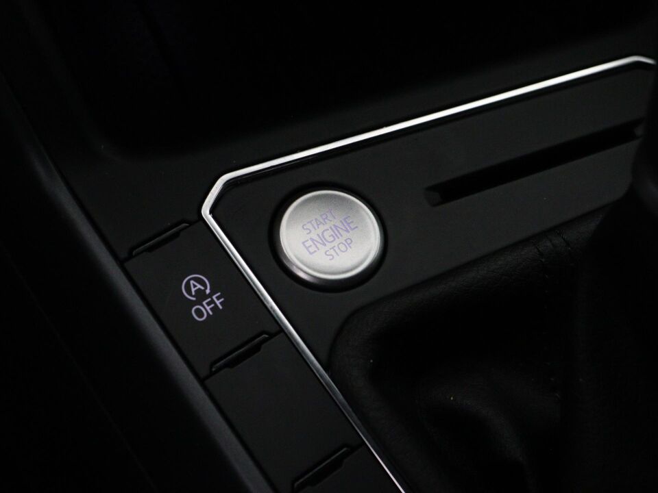 Volkswagen Taigo 1.0 TSI R-Line