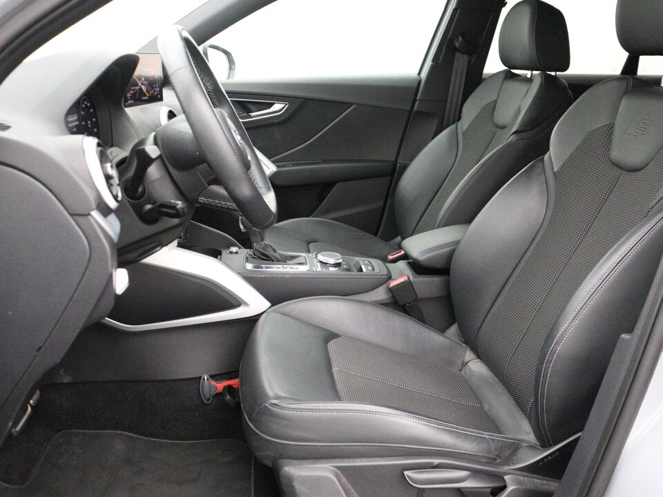 Audi Q2 35 TFSI S Edition