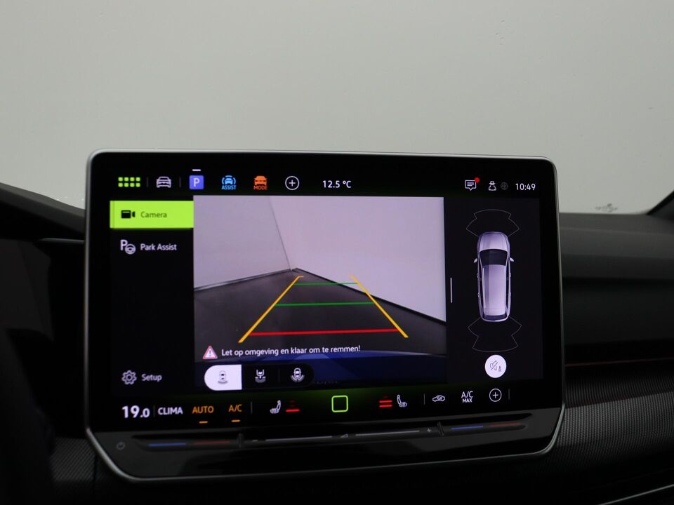 Volkswagen Golf Variant R-Line-Edition 1.5 eTSI 85 kW / 116 pk