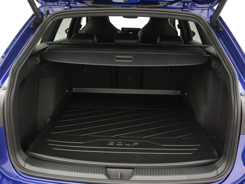 Volkswagen Golf Variant R-Line-Edition 1.5 eTSI 85 kW / 116 pk