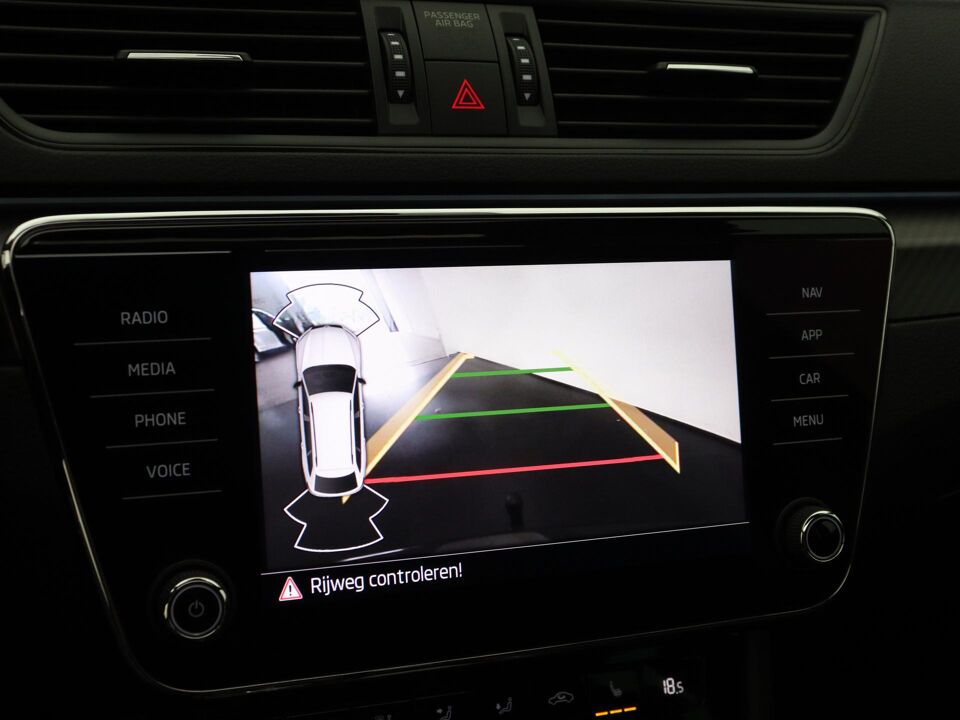 Škoda Superb Combi 1.4 TSI iV Sportline