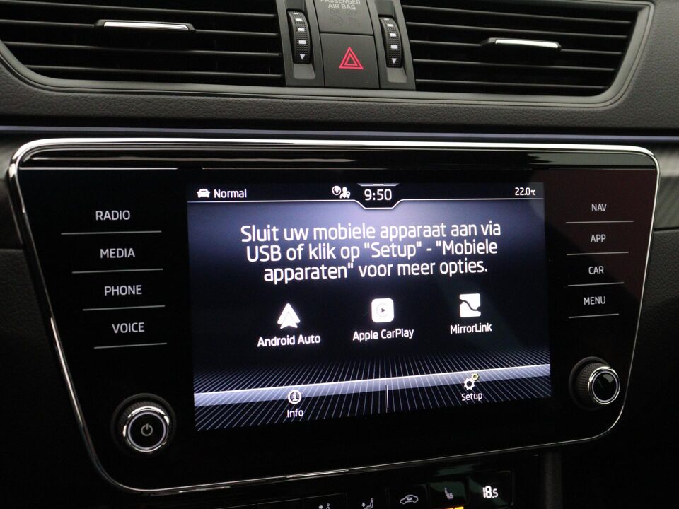 Škoda Superb Combi 1.4 TSI iV Sportline