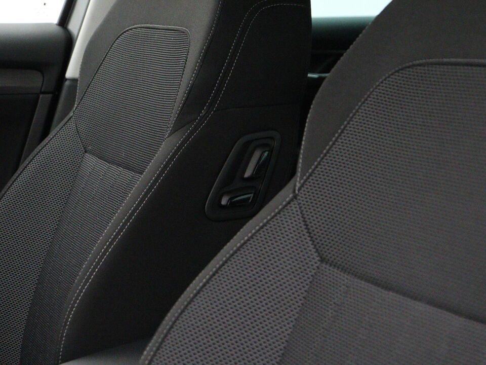 Škoda Superb Combi 1.4 TSI iV Business Edition Plus