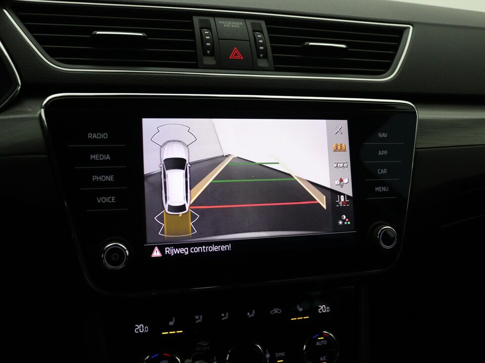 Škoda Superb Combi 1.4 TSI iV Business Edition Plus