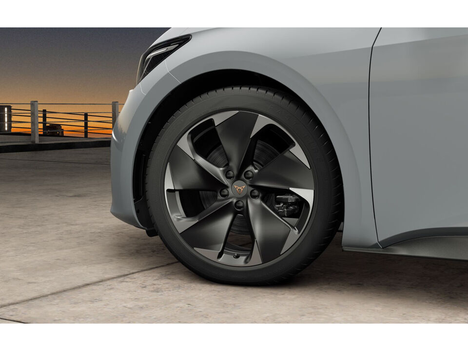 CUPRA Born Essential Limited