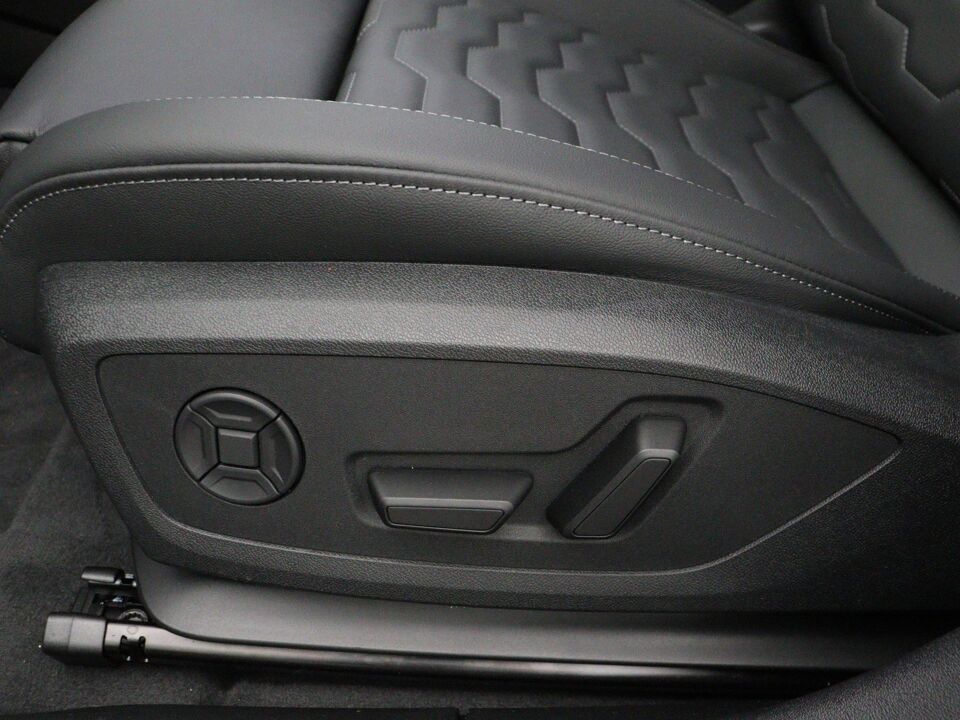 Audi A6 Avant e-tron S edition 83 kWh 210 kW / 286 PK