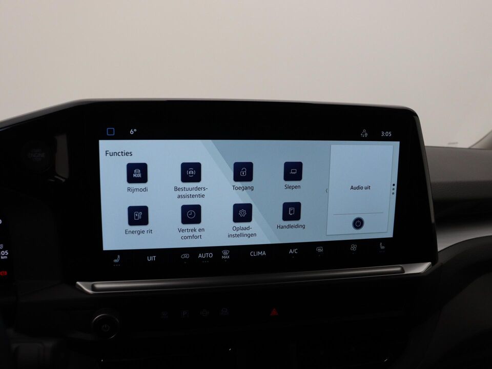 VW-Bedrijfswagens E-Transporter Life L1 160 kW / 218 pk