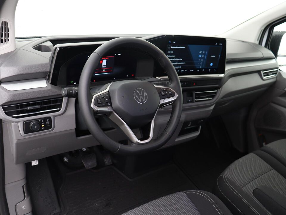 VW-Bedrijfswagens E-Transporter Life L1H1 100 kW / 136 pk