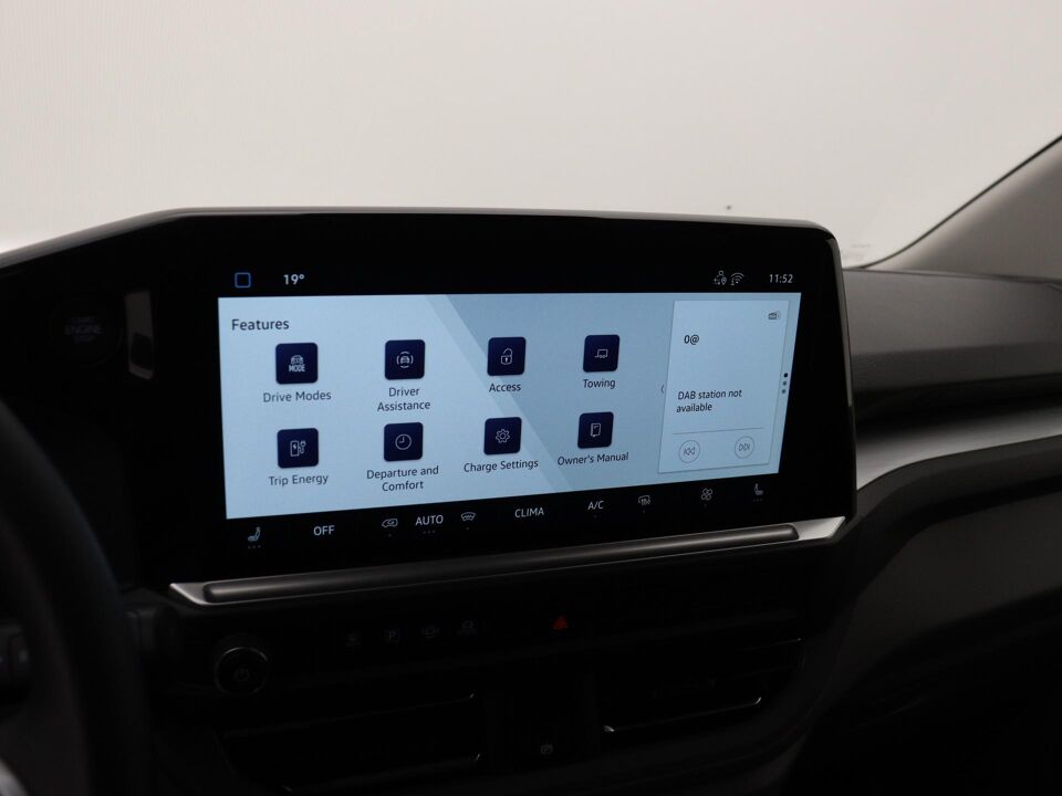 VW-Bedrijfswagens e-Transporter Life L2 100 kW / 136 pk