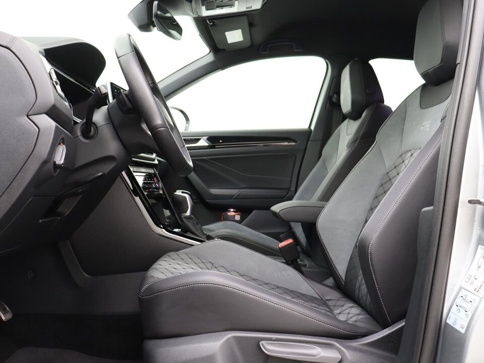 Volkswagen T-Roc 1.5 TSI DSG R-Line