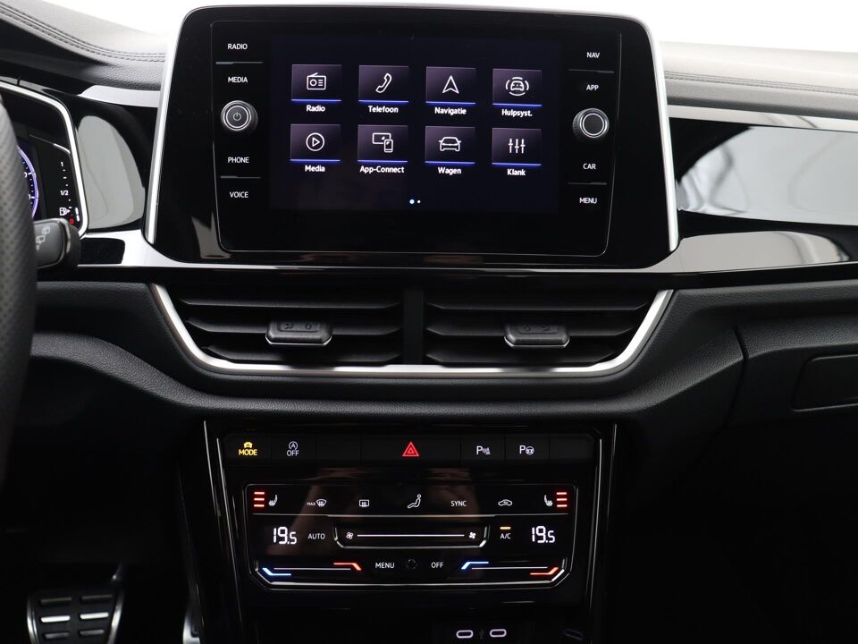 Volkswagen T-Roc 1.5 TSI DSG R-Line