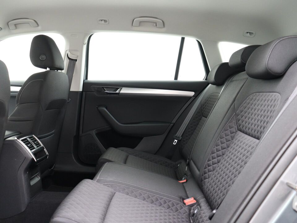 Škoda Superb Combi 1.4 TSI 218 PK iV Ambition
