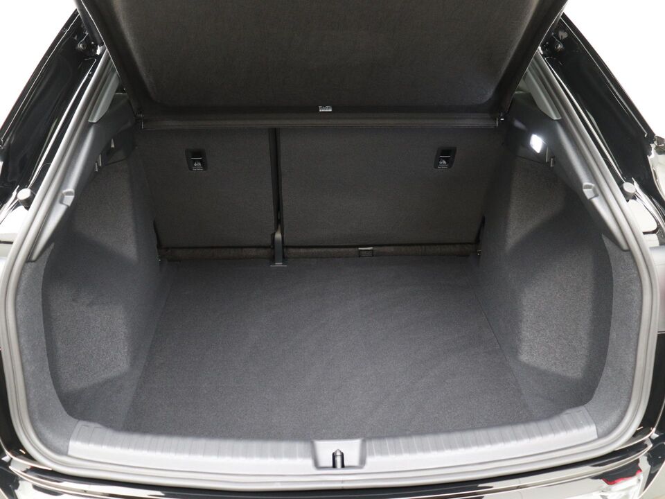 Audi Q4 Sportback e-tron Advanced edition 45 82 kWh 210 kW / 286 PK