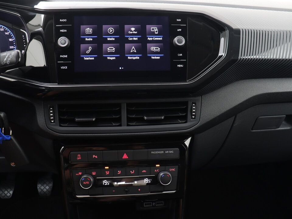 Volkswagen T-Cross 1.0 TSI 115 PK Life Business