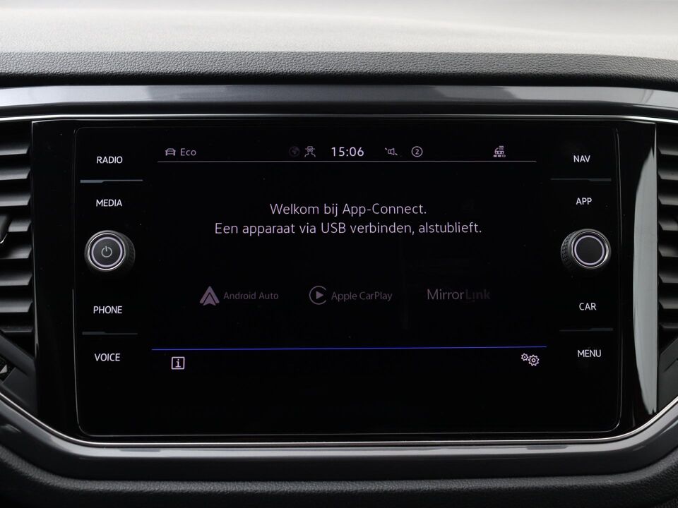 Volkswagen T-Roc 1.5 TSI 150 PK DSG Sport