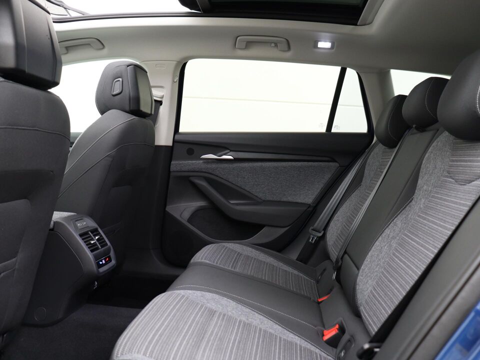 Škoda Superb Combi 1.5 TSI MHEV Business Edition