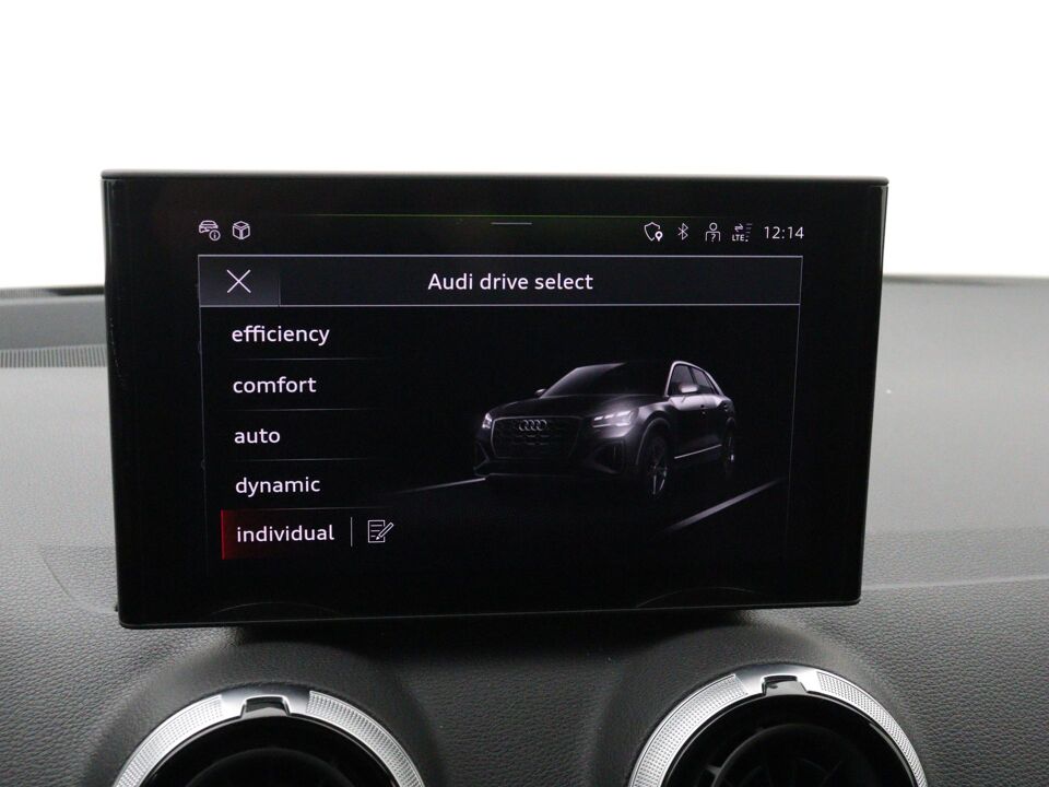 Audi Q2 35 TFSI S Edition