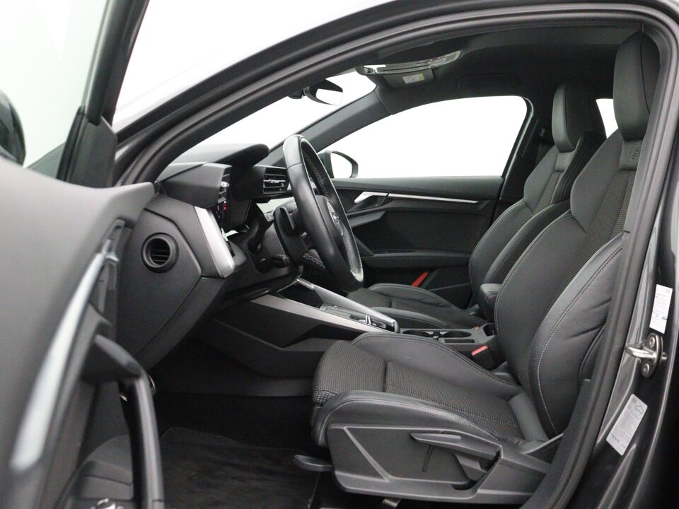 Audi A3 Sportback 30 TFSI S Edition