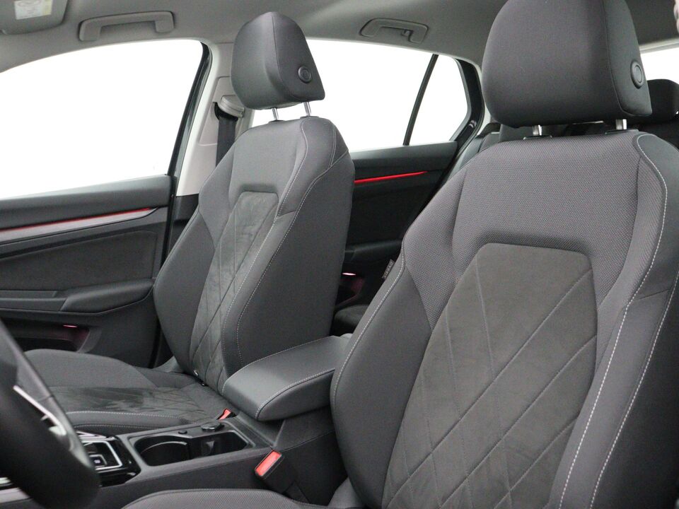 Volkswagen Golf 1.4 eHybrid Style